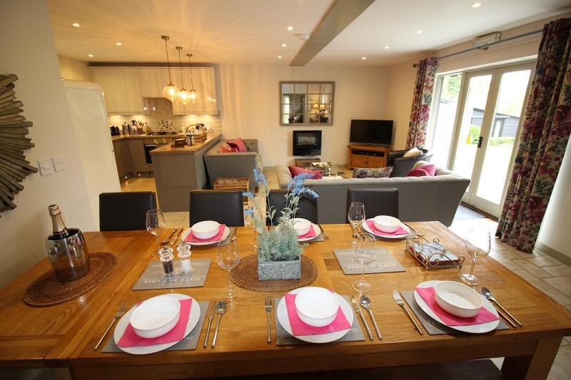Frith Farm House Cottages Newnham  المظهر الخارجي الصورة
