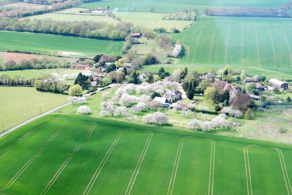 Frith Farm House Cottages Newnham  الغرفة الصورة